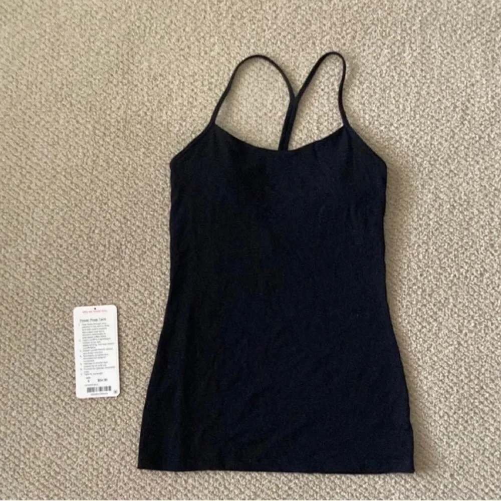 LULULEMON Power Pose Tank Top with Shelf Bra Black A/B Cup Luon Size 4 EUC